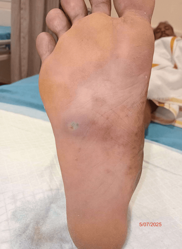 Clinical image 1 from Merina Medical Centre case record